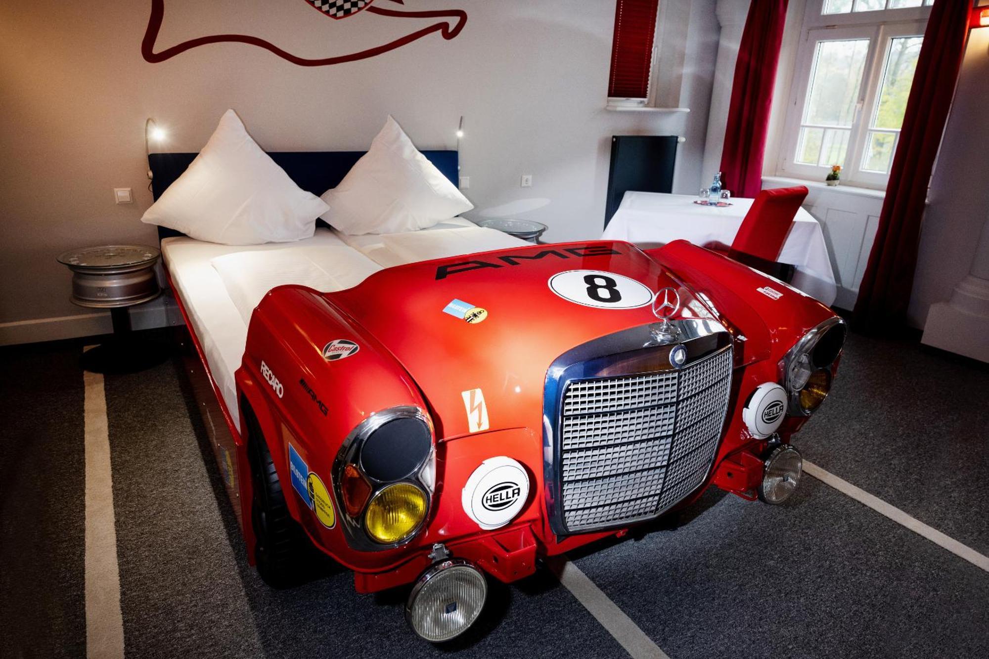 Motorworld Inn Warthausen Exterior foto